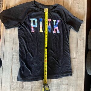 PINK Victoria's Secret  Black Tee‎ size small